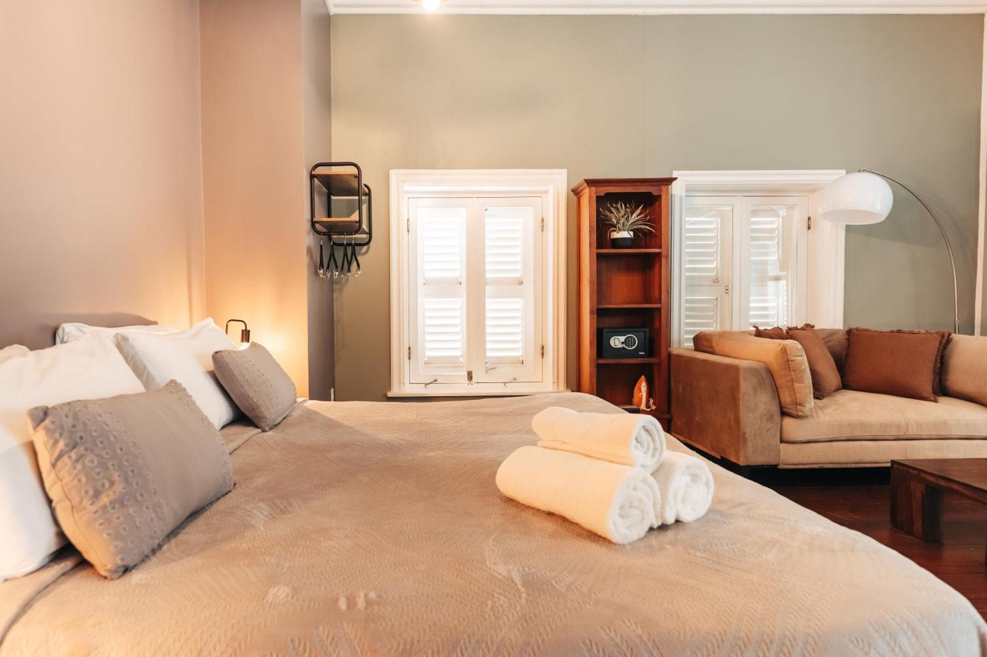 Atelier Skalo Boutique Hotel ウィレムスタッド エクステリア 写真