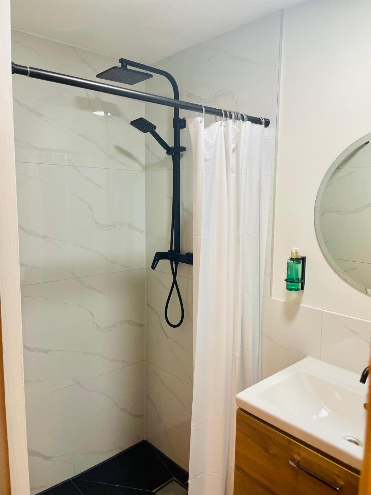 Atelier Skalo Boutique Hotel ウィレムスタッド エクステリア 写真
